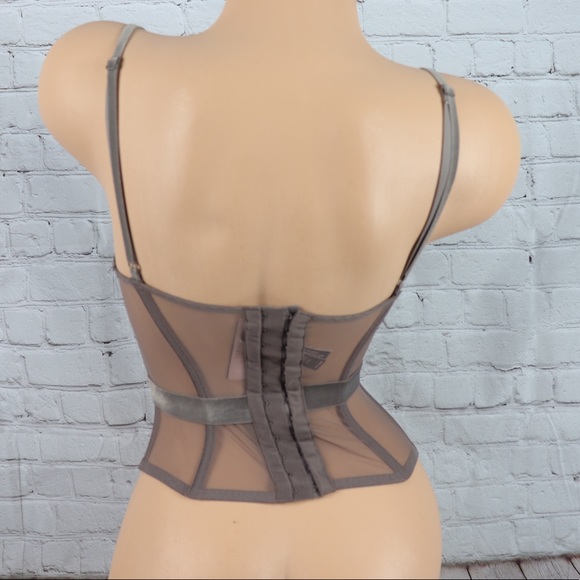 Victoria's Secret Dream Angels Lace Corset Bustier - Picture 4 of 7